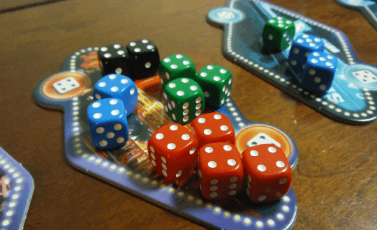 7 Various Types of Vegas Dice Games